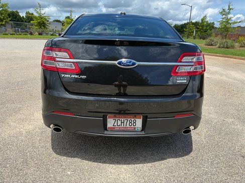 Used 2013 Ford Taurus SEL FWD image 4