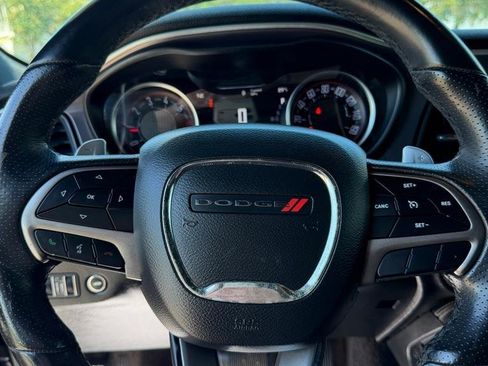 Used 2019 Dodge Challenger R/T RWD image 16