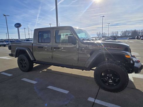 Used 2020 Jeep Gladiator Mojave image 4