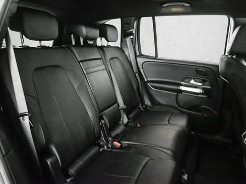 New 2026 Mercedes-Benz GLB 250 4MATIC image 22