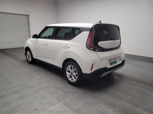Used 2025 Kia Soul S image 5