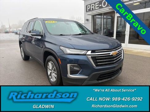 Certified 2023 Chevrolet Traverse LT image 1