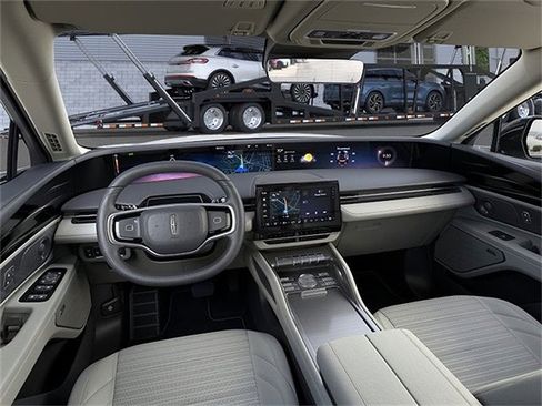 New 2026 Lincoln Nautilus Reserve w/ Jet Appearance Package AWD/4WD image 9