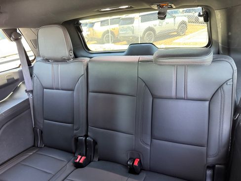 Used 2024 Chevrolet Tahoe RST w/ Luxury Package AWD/4WD image 21