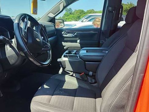 Used 2023 Chevrolet Silverado 1500 LT w/ Max Trailering Package image 4