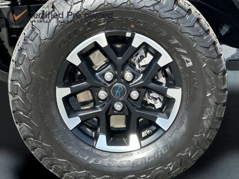 Certified 2025 Jeep Wrangler Unlimited Rubicon 4xe w/ Convenience Group AWD/4WD image 26