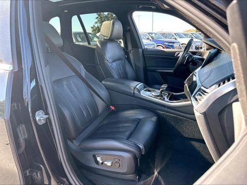 Used 2020 BMW X5 sDrive40i w/ Premium Package RWD image 29