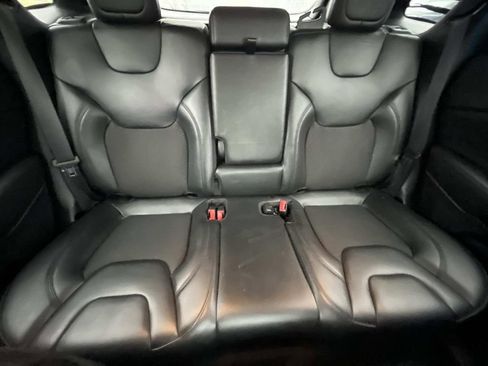 Used 2020 Jeep Cherokee Latitude Plus image 30