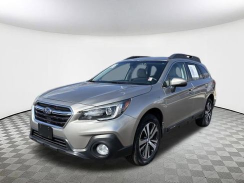 Used 2019 Subaru Outback 2.5i Limited image 3