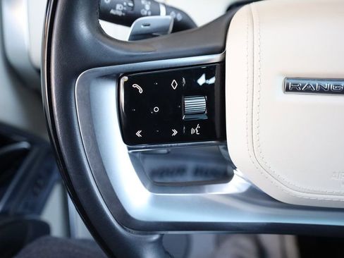 Used 2023 Land Rover Range Rover SE image 28