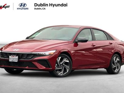 Certified 2025 Hyundai Elantra SEL