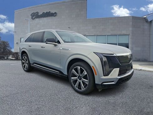 New 2025 Cadillac Escalade IQ Luxury 2 image 2