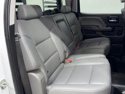 Used 2018 Chevrolet Silverado 2500 W/T w/ WT Convenience Package AWD/4WD image 30