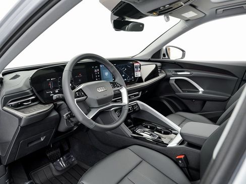 New 2025 Audi Q5 Premium image 4