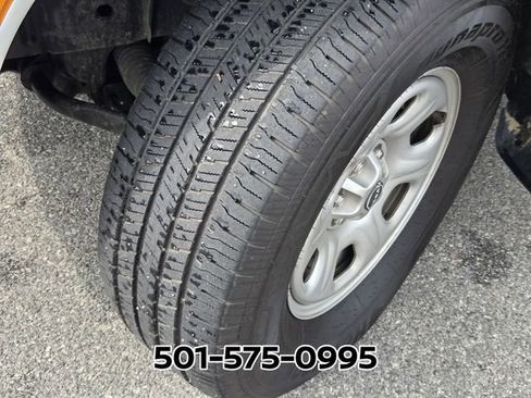 Used 2025 Nissan Frontier S AWD/4WD image 17