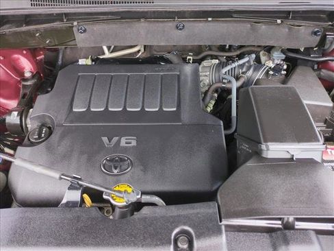 Used 2015 Toyota Highlander XLE image 24