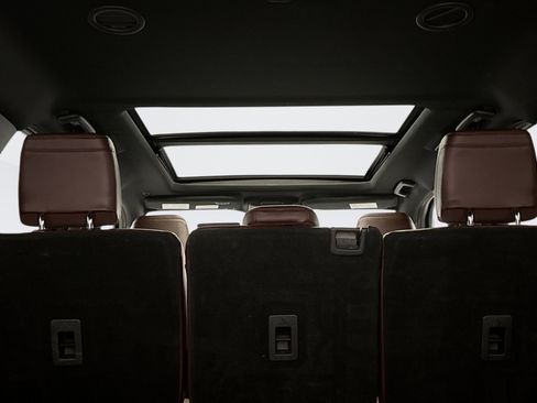 Used 2022 Ford Expedition Max Limited image 20