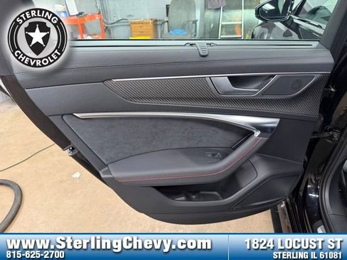 Used 2025 Audi RS 6 performance image 25