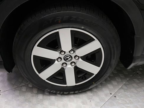 Used 2024 Honda Prologue EX image 4