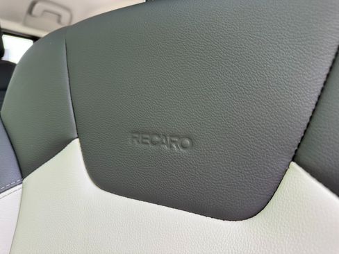 Used 2025 INEOS Grenadier AWD/4WD image 16