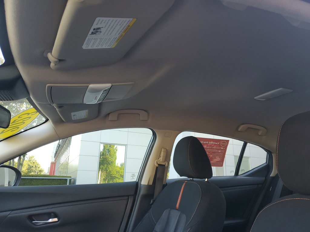 Certified 2023 Nissan Sentra SR w/ Trunk Package FWD image 19