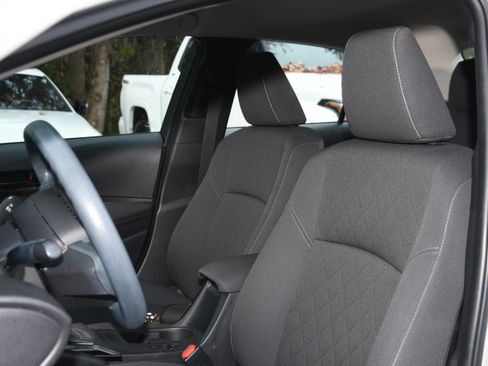 Certified 2023 Toyota Corolla LE image 11