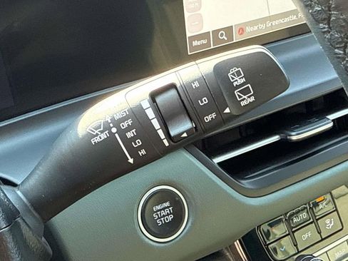 Used 2024 Kia Seltos SX w/ SX Sunroof Package AWD/4WD image 12