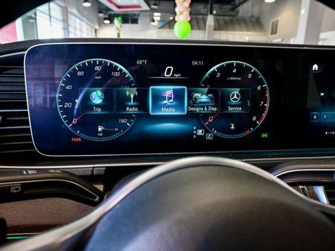 Used 2022 Mercedes-Benz GLE 350 4MATIC w/ Premium Package image 31