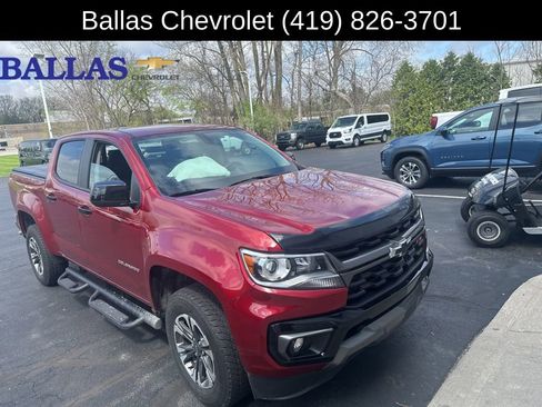 Used 2022 Chevrolet Colorado Z71 w/ Trail Boss Package image 2