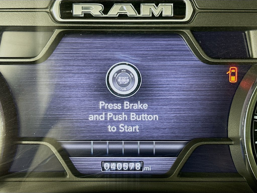 Used 2021 RAM 1500 Laramie AWD/4WD image 21