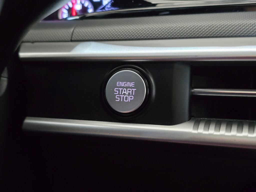 Used 2023 Kia K5 GT-Line AWD/4WD image 18