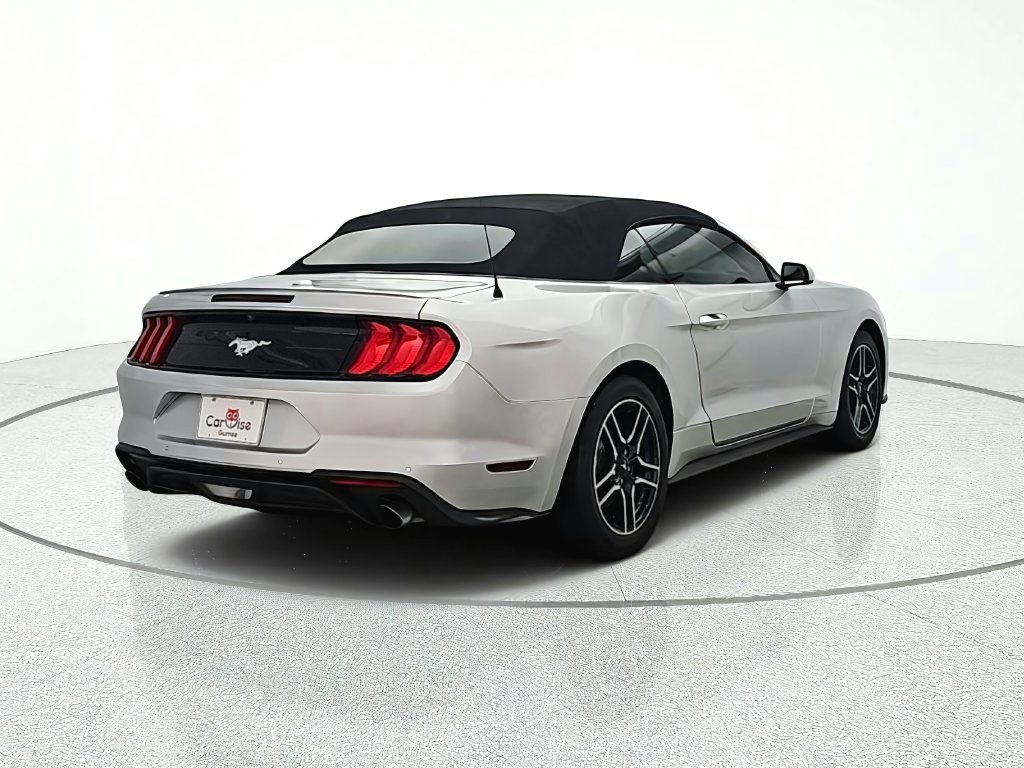 Used 2018 Ford Mustang Premium RWD image 7
