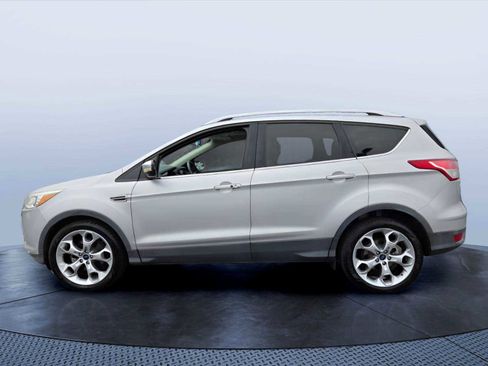 Used 2015 Ford Escape Titanium FWD image 3
