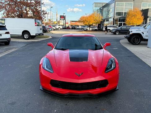 Used 2017 Chevrolet Corvette Stingray Coupe image 2