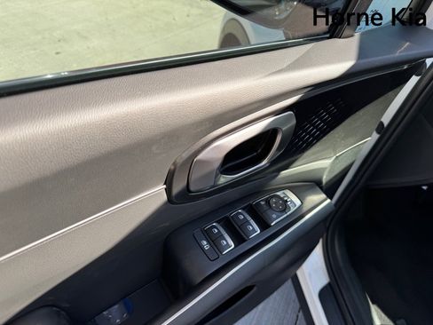 New 2026 Kia Sorento S image 10