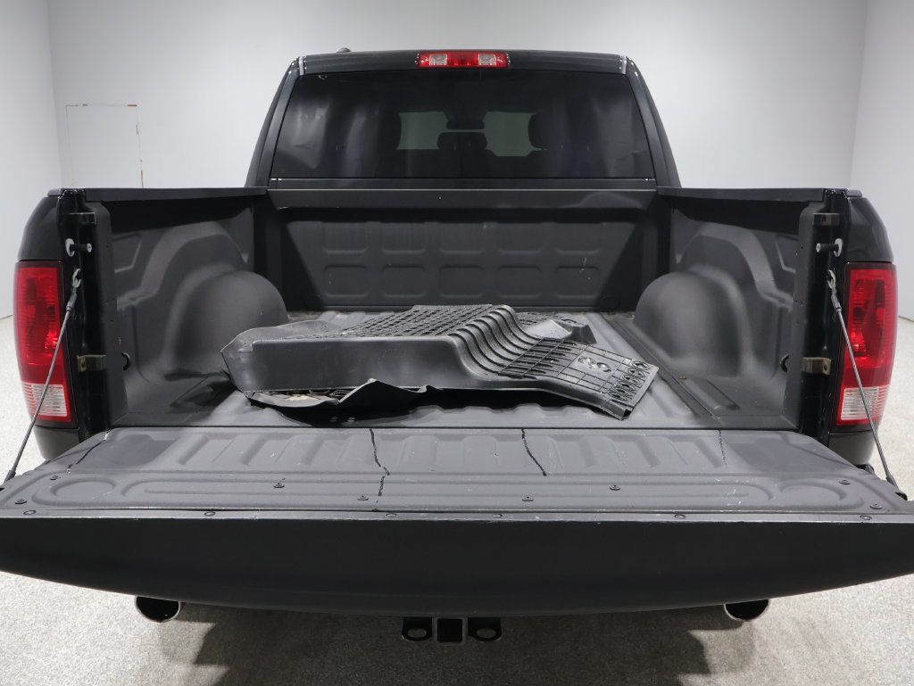 Used 2019 RAM 1500 Express w/ Express Value Package AWD/4WD image 4