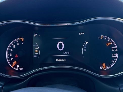 Used 2020 Jeep Grand Cherokee Laredo image 17