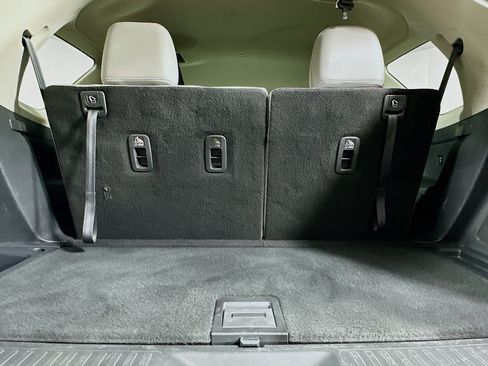 Used 2025 Honda Pilot EX-L image 29