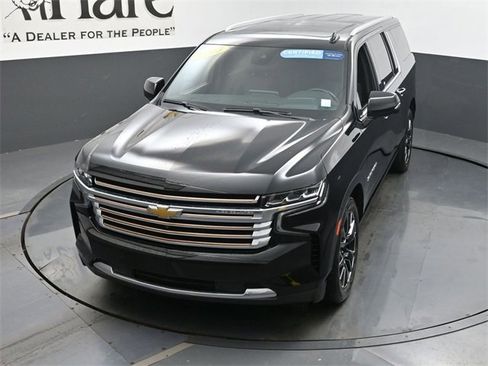 Certified 2023 Chevrolet Suburban High Country image 48