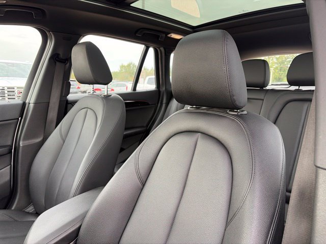 Used 2021 BMW X1 xDrive28i w/ Convenience Package AWD/4WD image 15