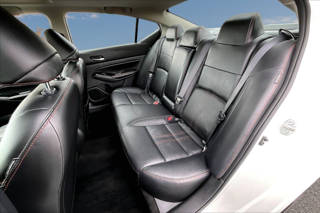 Used 2023 Nissan Altima 2.5 SR w/ SR Premium Package FWD image 21