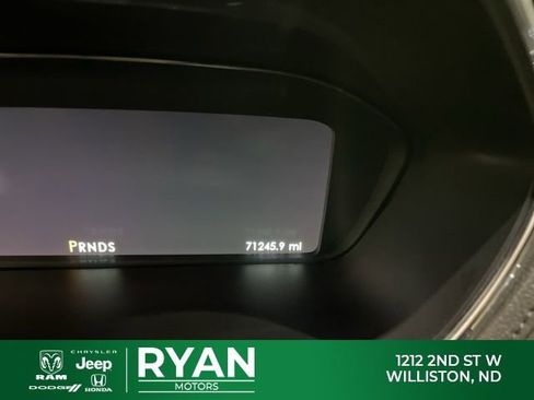 Used 2019 Lincoln Continental Reserve image 3