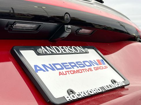 New 2026 Chrysler Pacifica Limited image 13