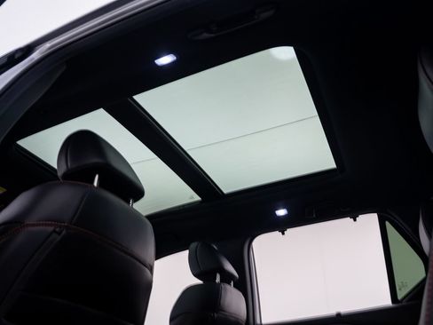 Certified 2025 Honda Pilot TrailSport image 18