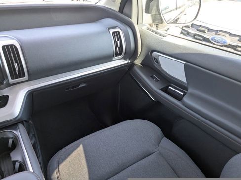 New 2025 Ford Expedition Max Active image 18