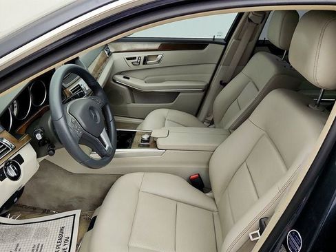Used 2014 Mercedes-Benz E 350 Sedan w/ Premium 1 Package image 19