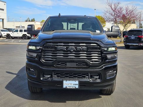 New 2026 RAM 3500 Big Horn image 9