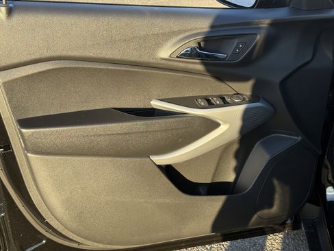 New 2026 Chevrolet Trax LS w/ LS Convenience Package image 9