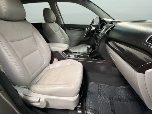 Used 2015 Kia Sorento LX FWD image 20