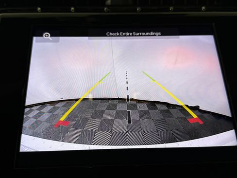 New 2025 Jeep Grand Cherokee Altitude image 20